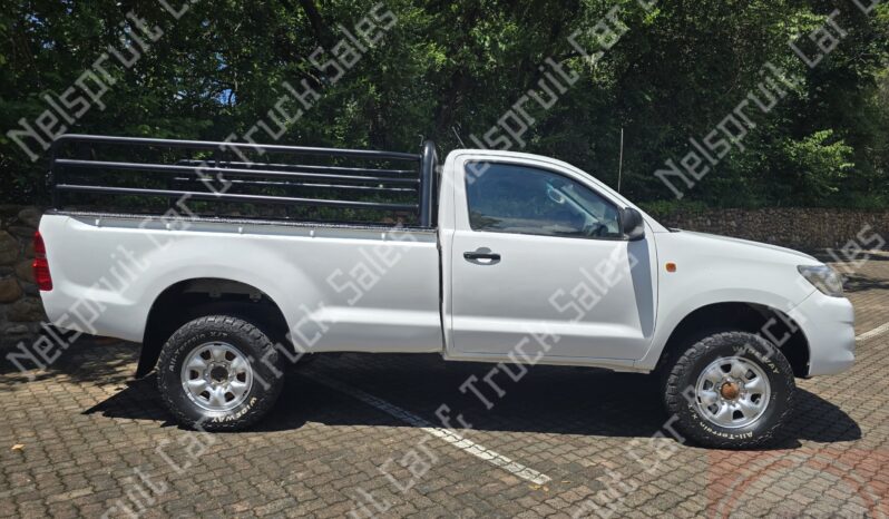 
								Toyota Hilux 2.5 D-4.D full									