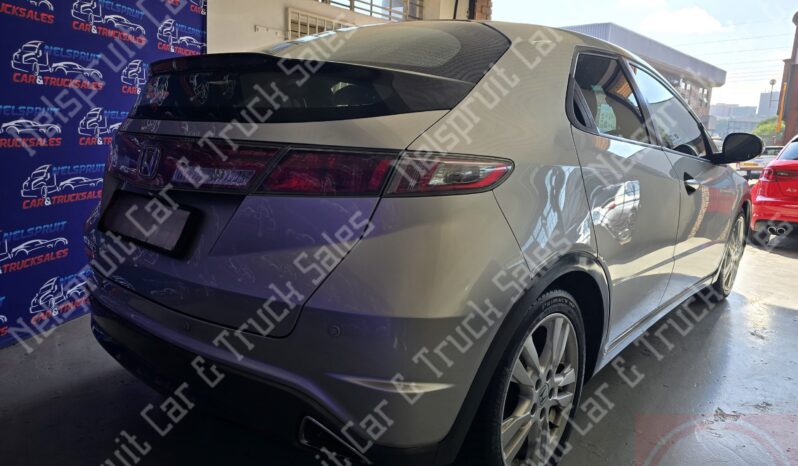 
								Honda Civic full									