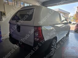 
										Nissan NP200 full									