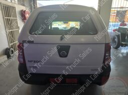 
										Nissan NP200 full									