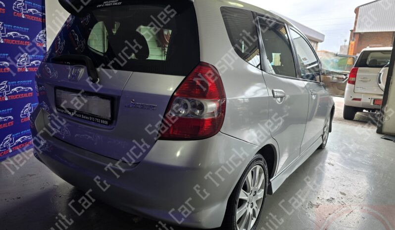 
								Honda Jazz full									