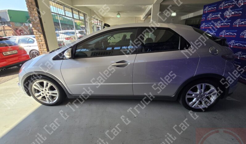 
								Honda Civic full									