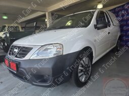 
										Nissan NP200 full									