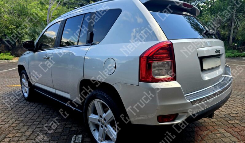 
								Jeep Compass full									