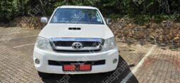 
										Toyota Hilux 3.0 D-4D full									