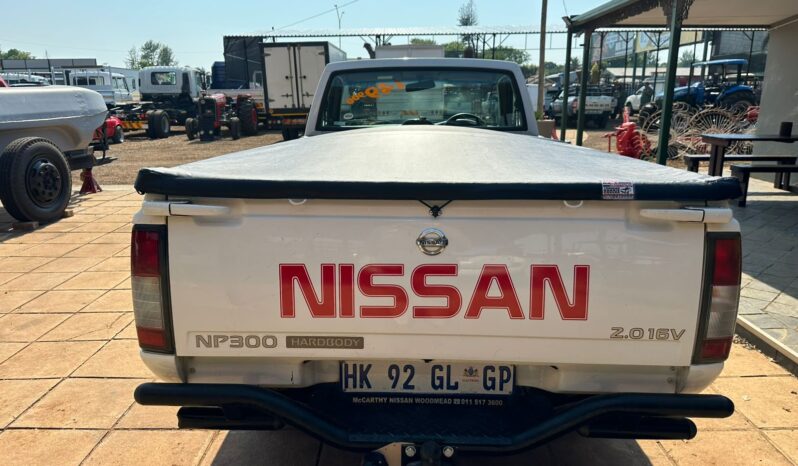 
								Nissan NP300 full									