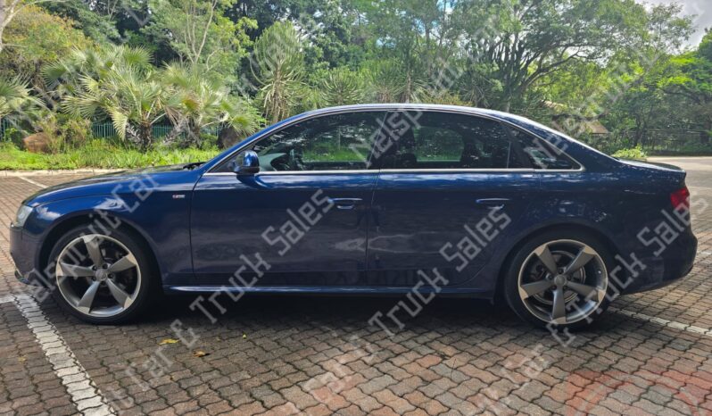 
								Audi A4 2.0TDi full									