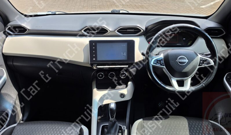 
								Nissan Magnite full									
