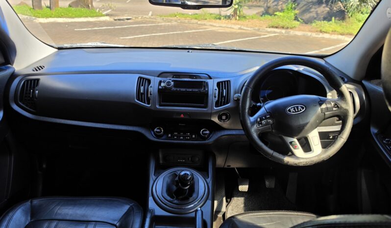 
								Kia Sportage 2.0 AWD full									