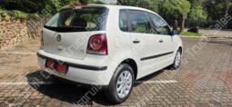 
										Volkswagen Polo 1.6 full									