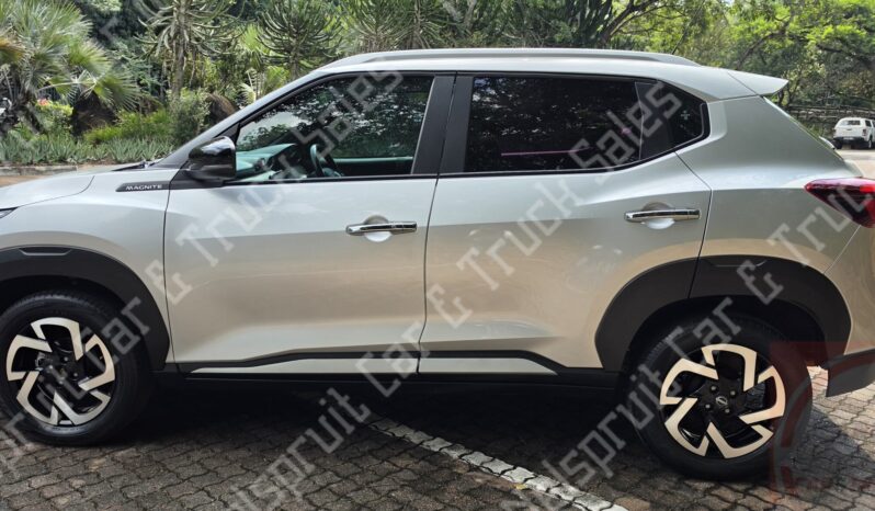 
								Nissan Magnite full									