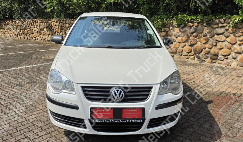 
								Volkswagen Polo 1.6 full									