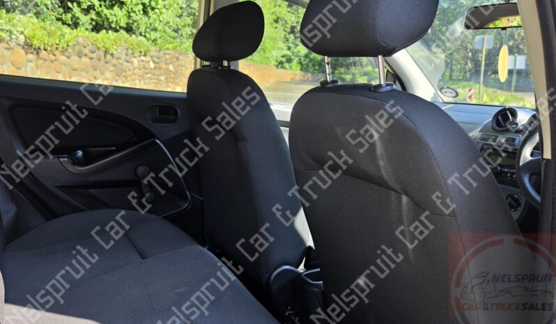
								Ford Figo full									