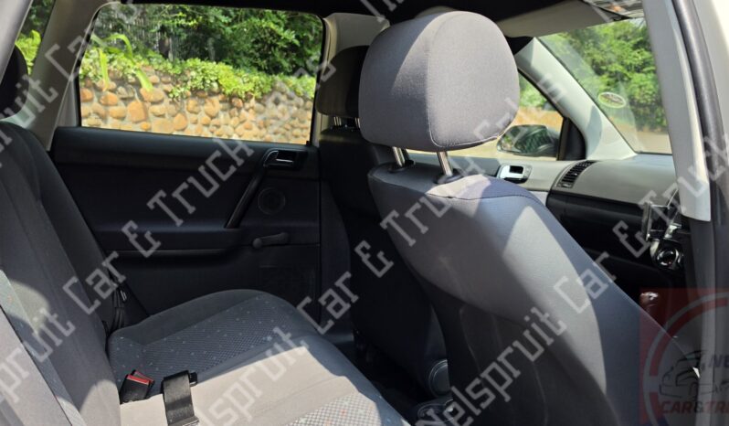 
								Volkswagen Polo 1.6 full									