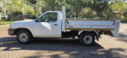
										Nissan Hardbody full									