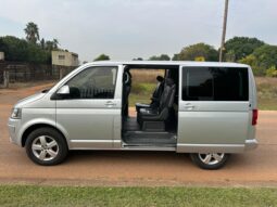 
										Volkswagen Caravelle 2.0 BiTDi 4Motion full									