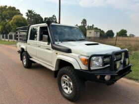 Toyota Land Cruiser 4.5 D V8 4×4