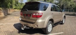 
										2011 Toyota Fortuner 3.0 D-4D full									