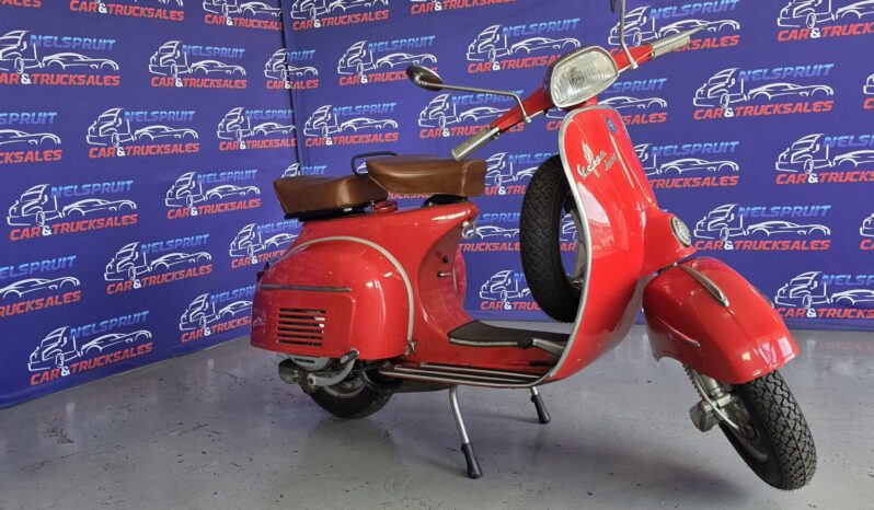 
								1971 VESPA 150CC 2 STROKE full									