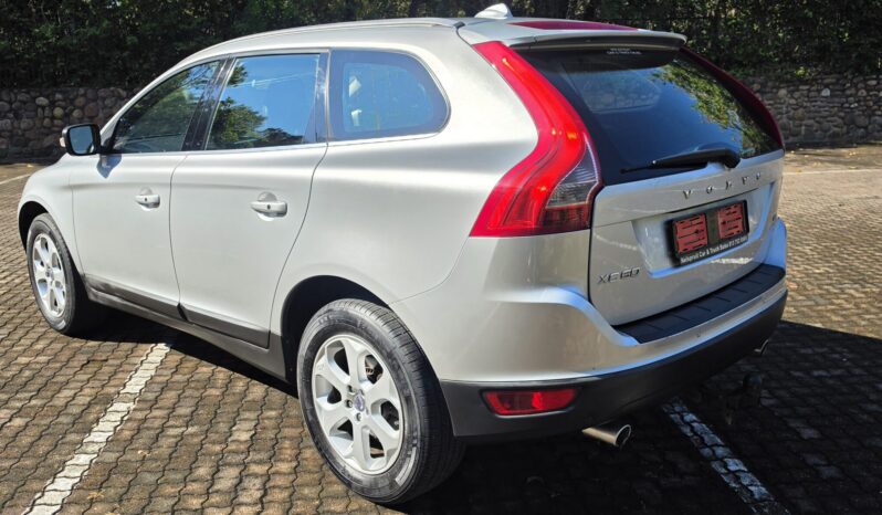 
								2010 Volvo XC60 D5 full									
